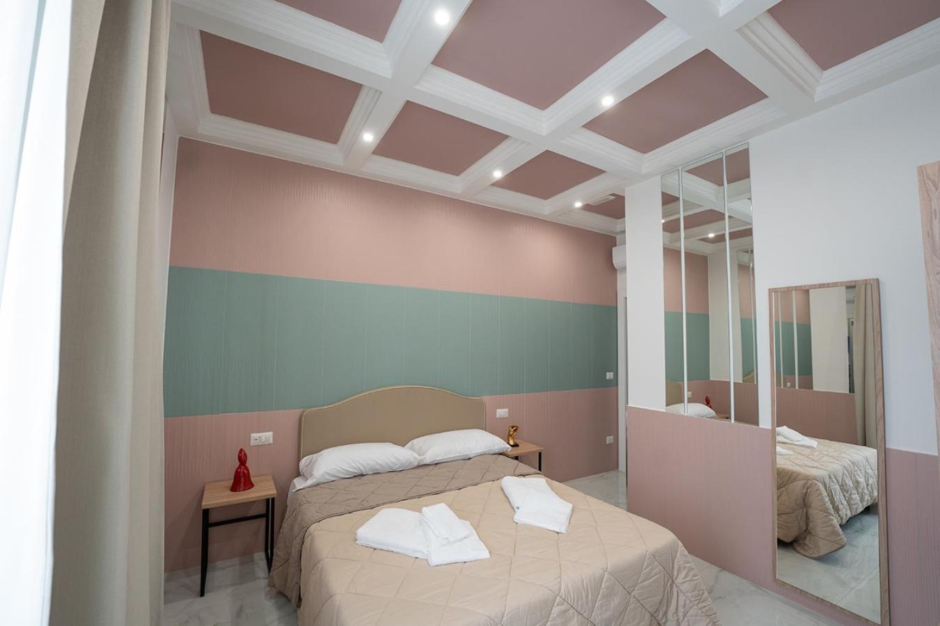 Pc Boutique H Loggia, By Clapa Group 2* Napoli
