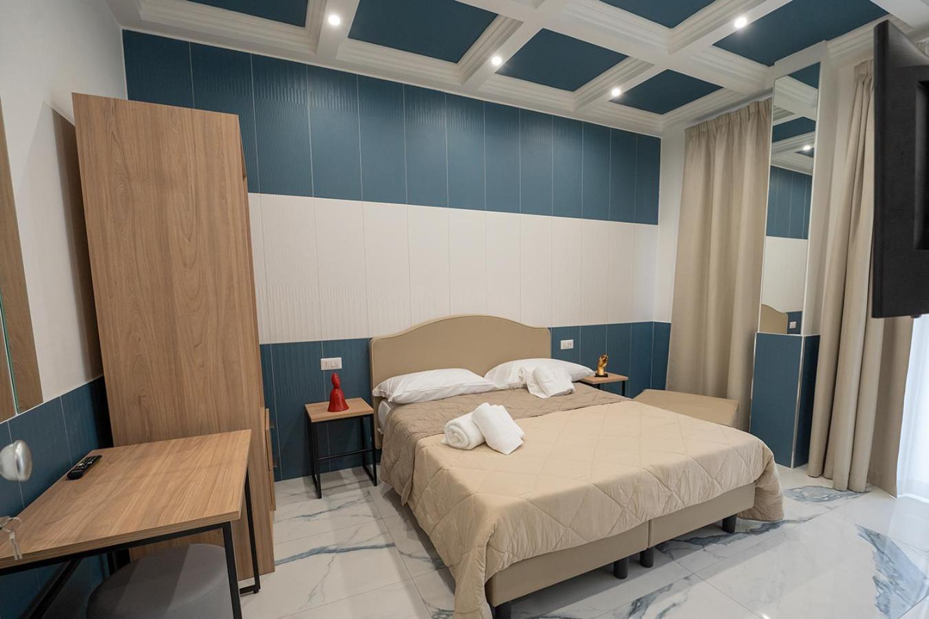 Pc Boutique H Loggia, By Clapa Group Napoli